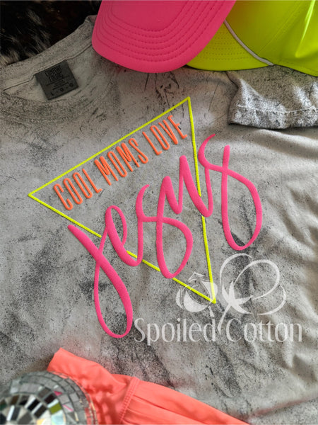Cool Moms Love Jesus Tee