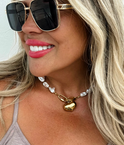 Love By The Shore Pearl Necklace